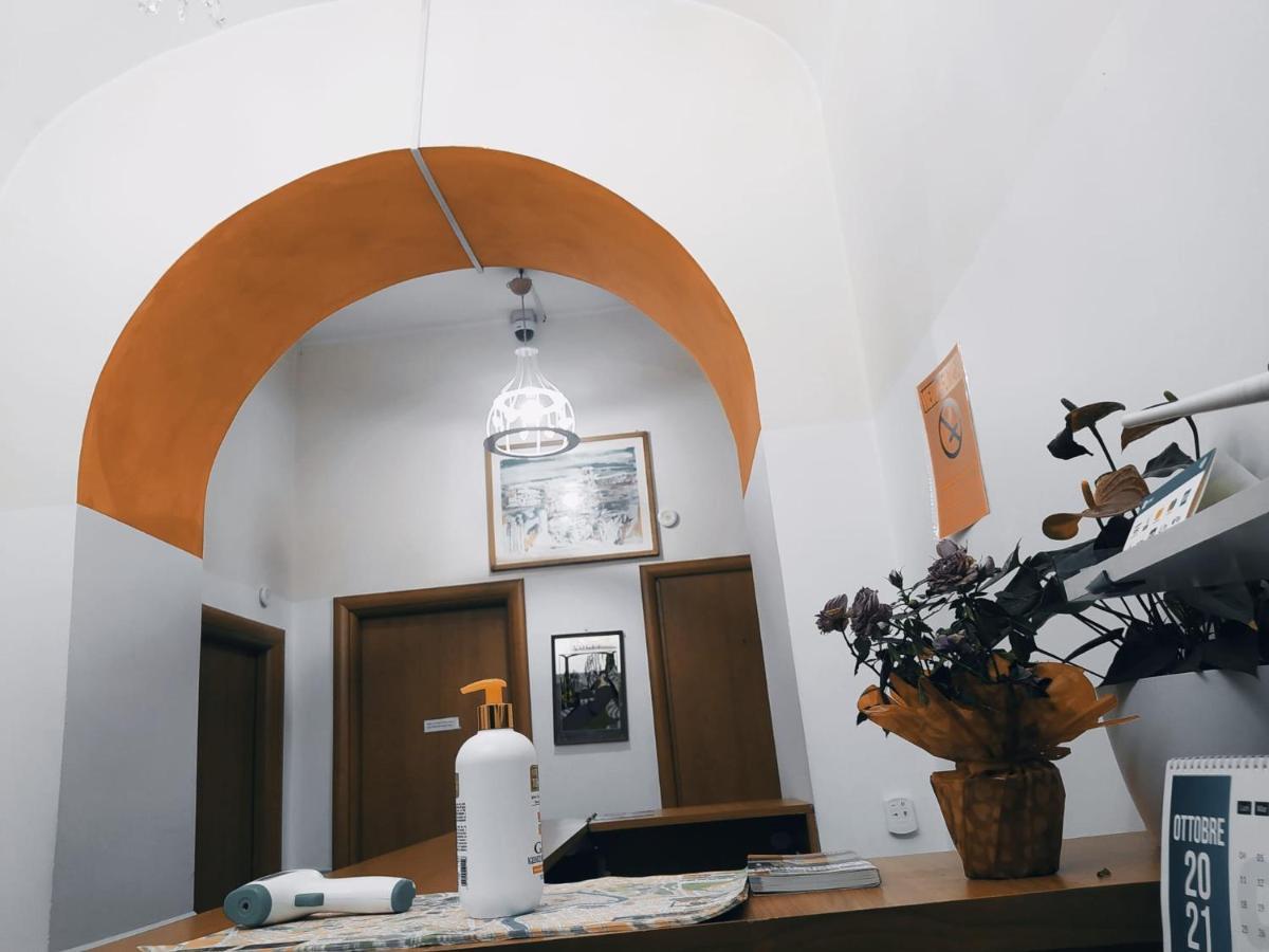 Cattaneo Accomodation Roma Eksteriør bilde